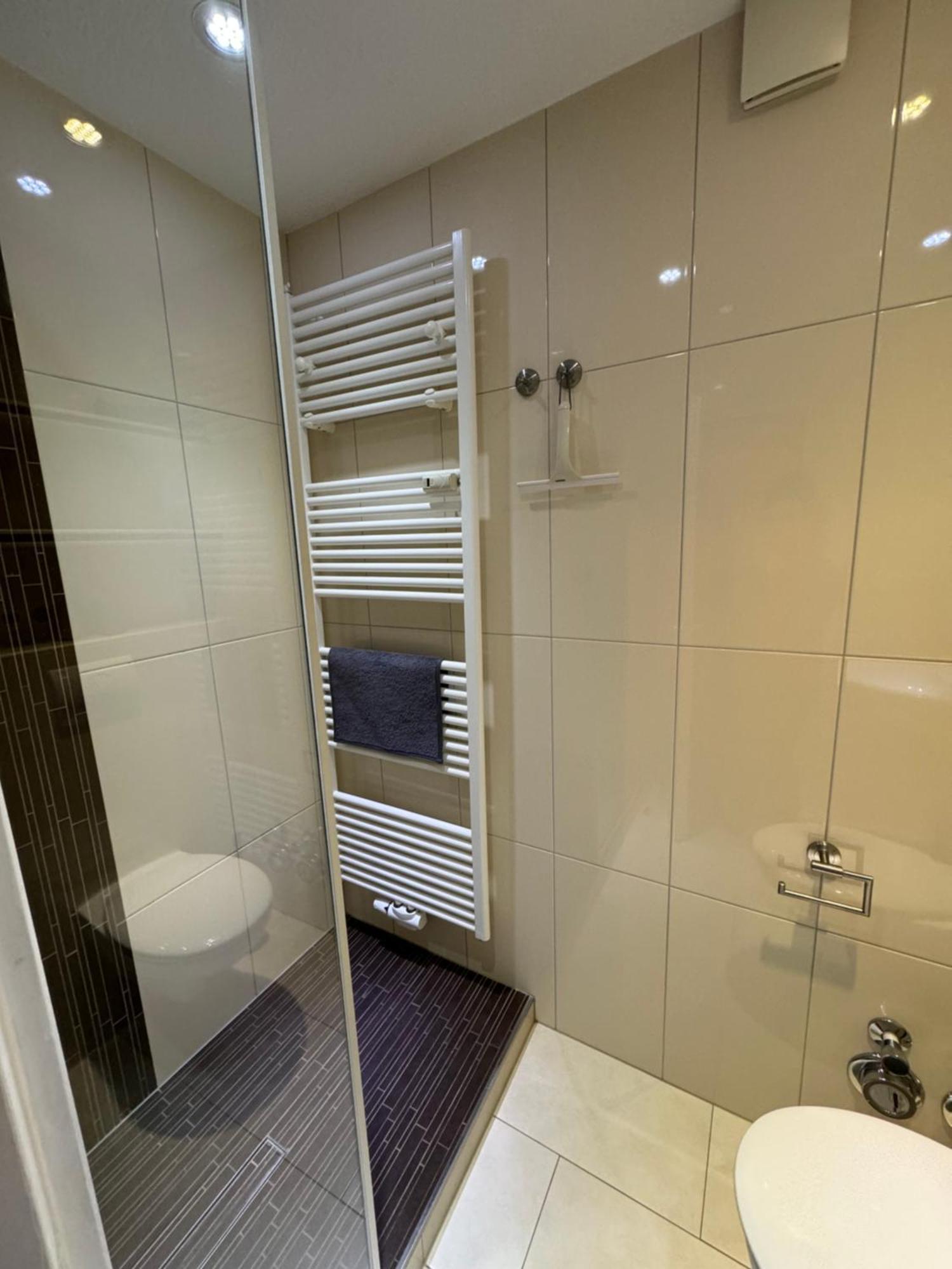 Traumhafte Ferienwohnung - Direkter Meerblick - 50M Zum Strand In Cuxhaven Duhnen In 1A Lage Im Haus Seehuette Bagian luar foto